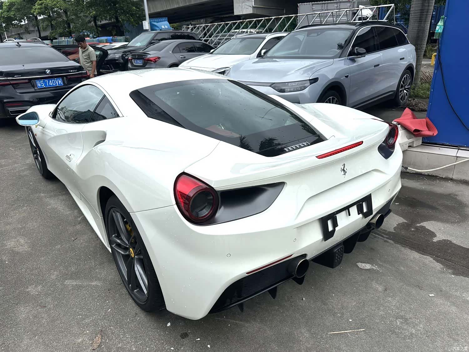 Ferrari 488, 2017 6