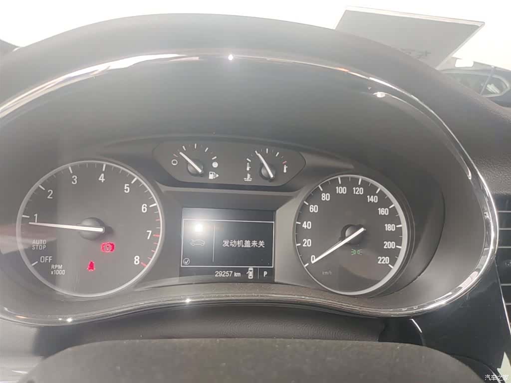 Buick Encore, 2019 12