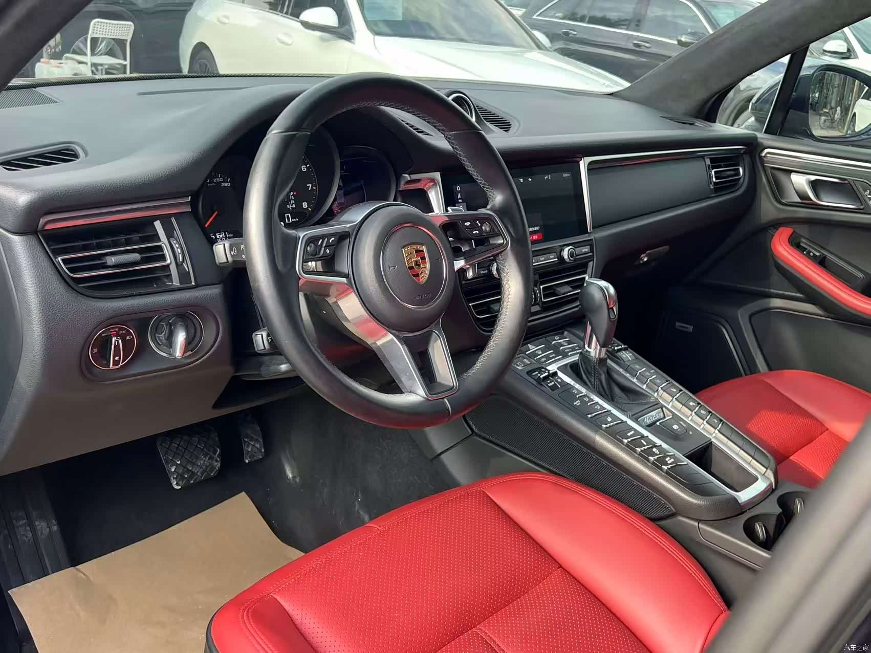Porsche Macan, 2021 24