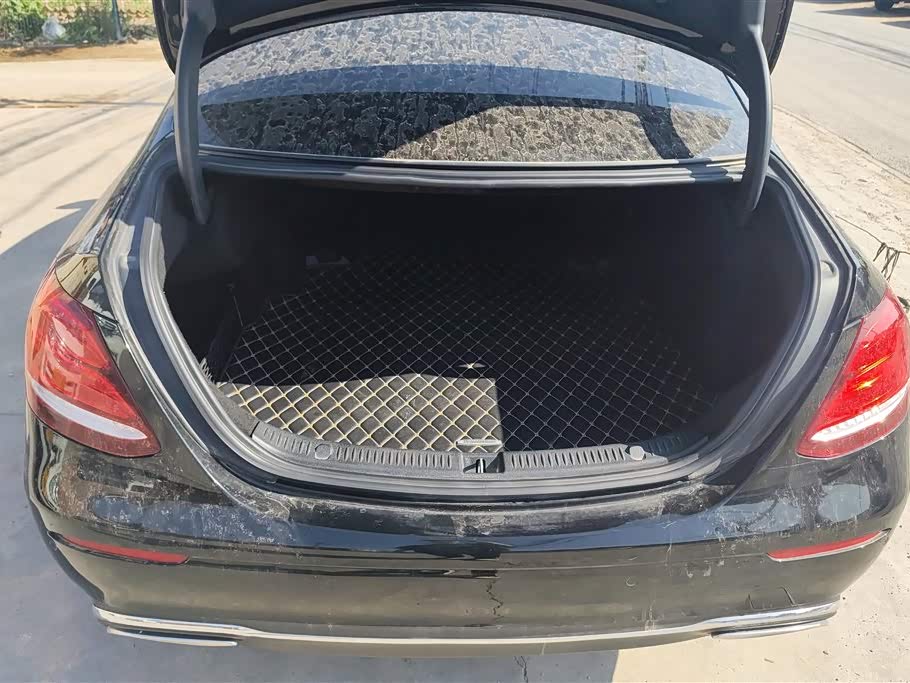 Mercedes-Benz E-class Mercedes-Benz E-class