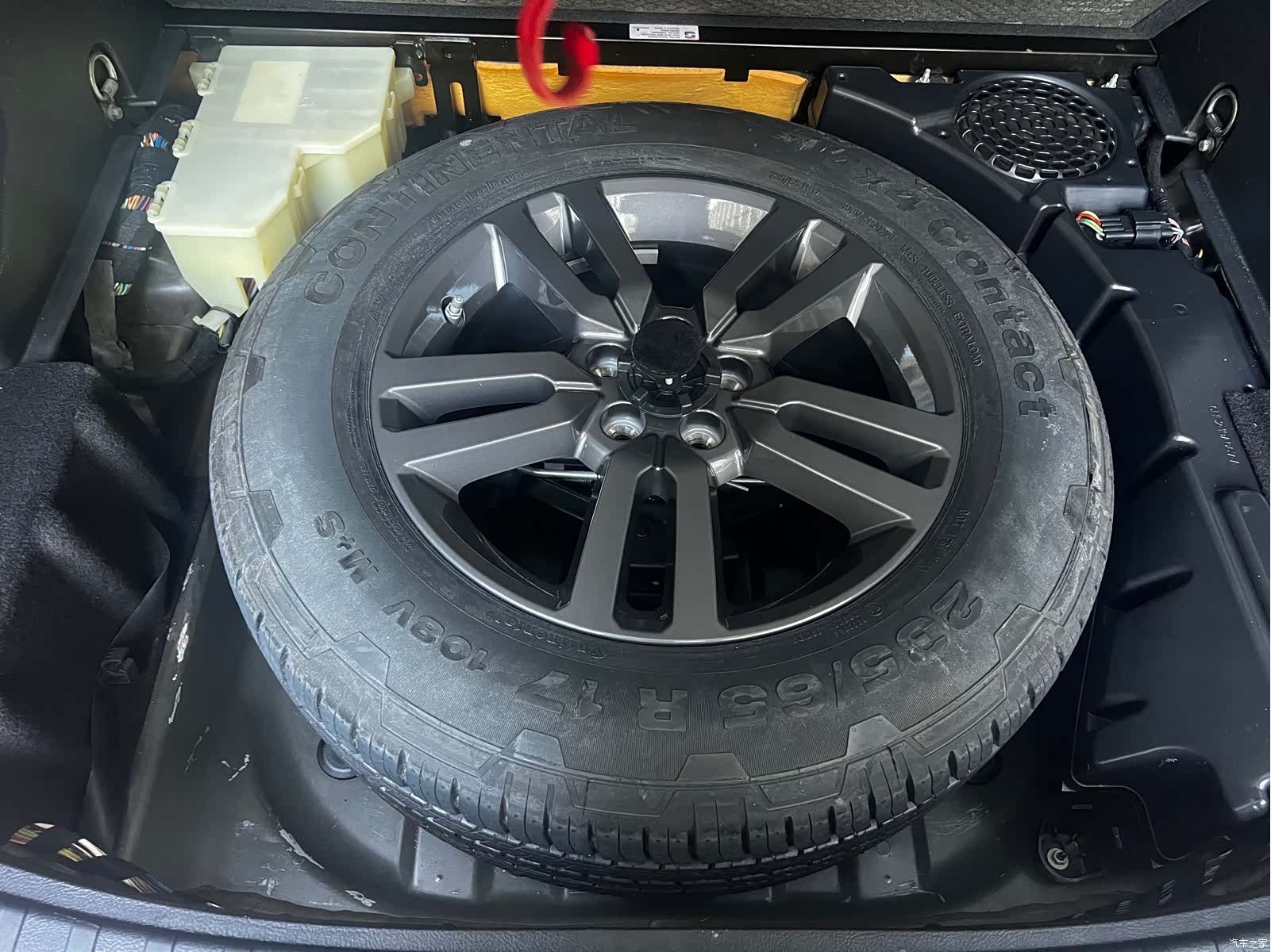 Land Rover Si4, 2015 25