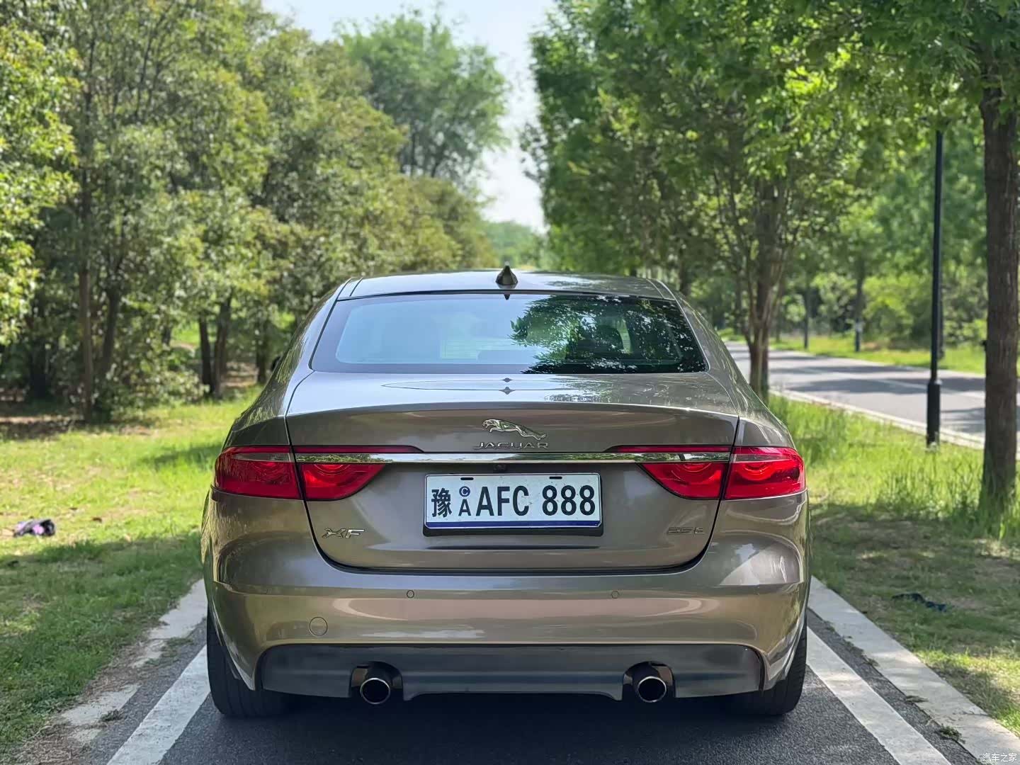 Jaguar XF, 2016 8