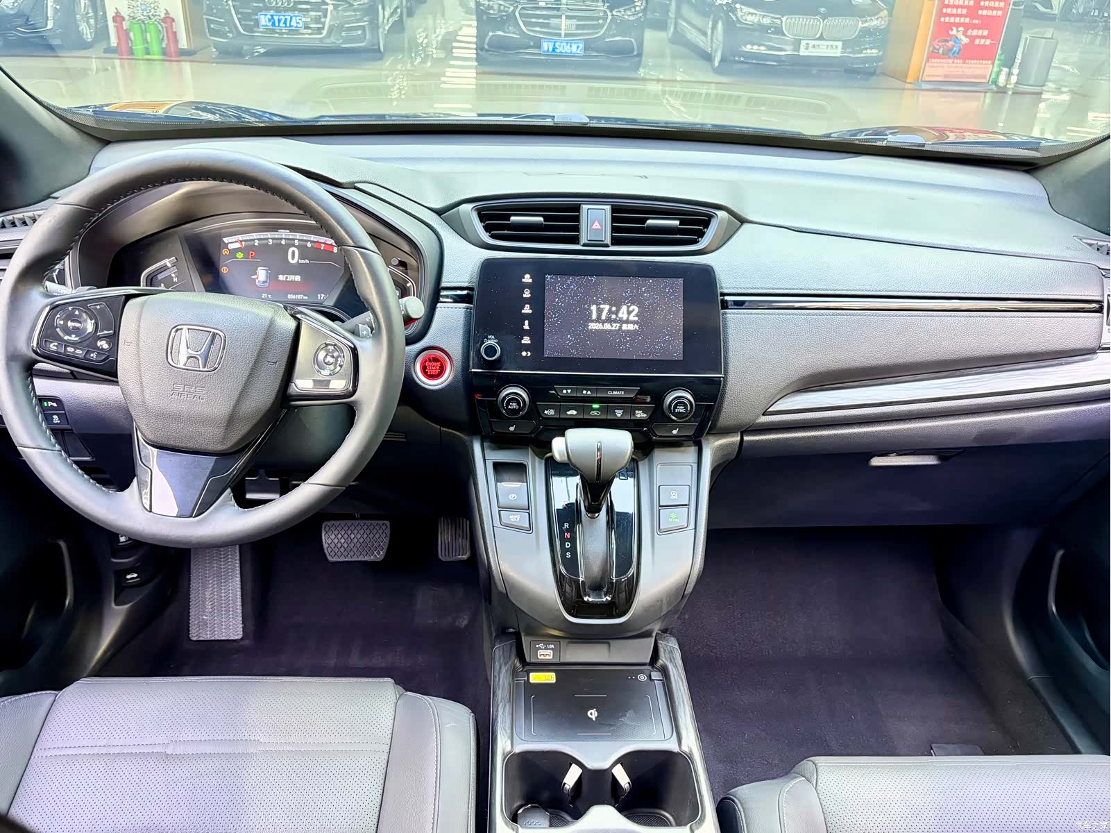 Honda CR-V, 2022 все фото