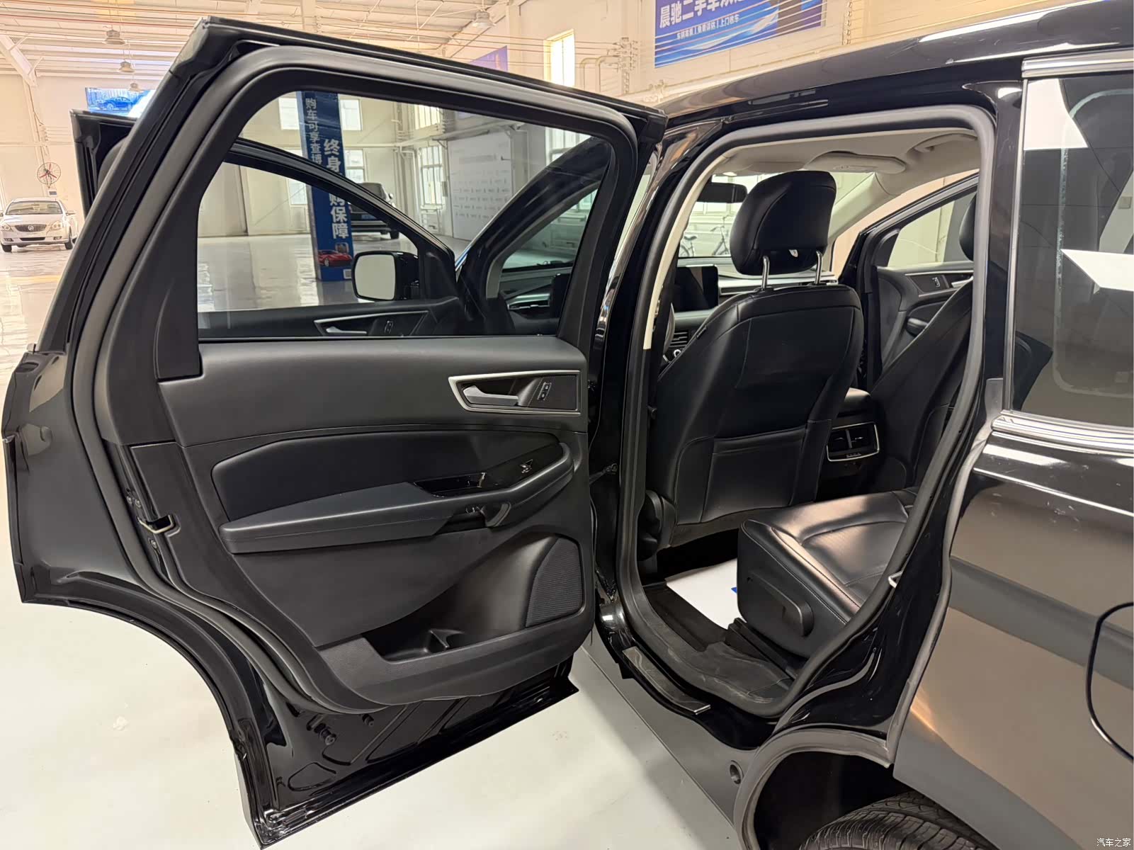 Ford Edge, 2021 12