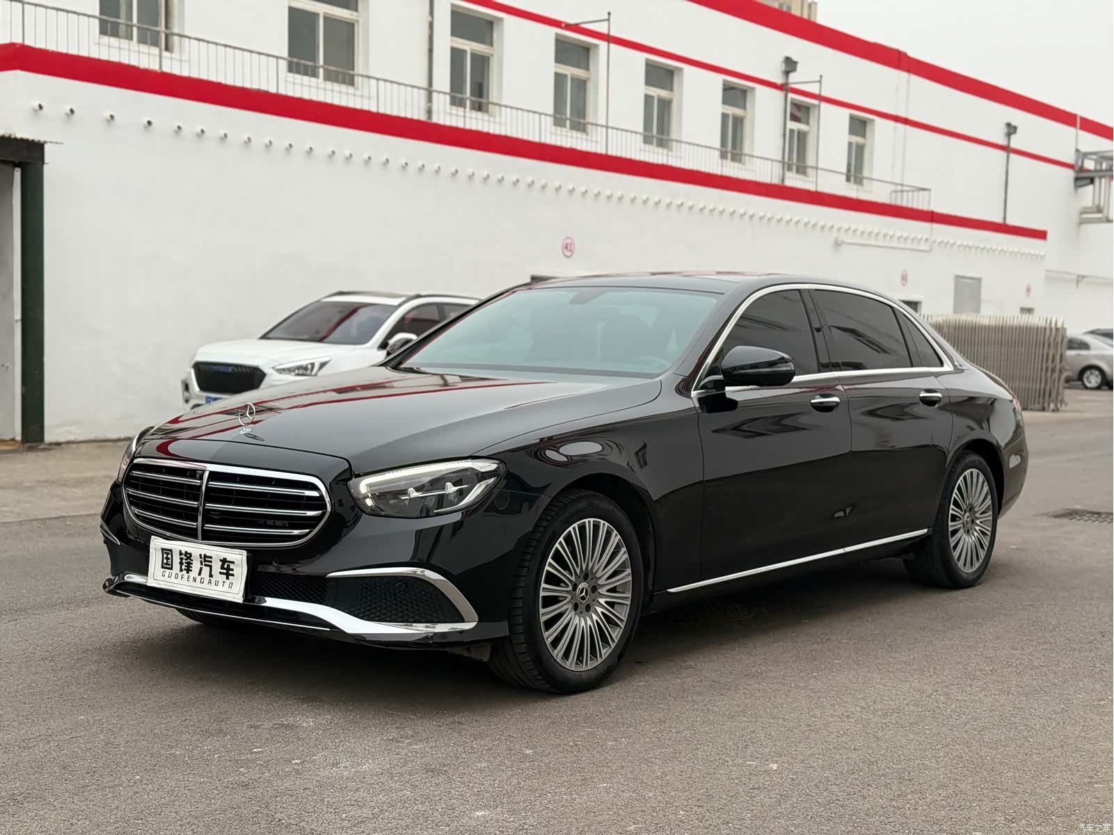 Mercedes-Benz E-Class, 2022 2