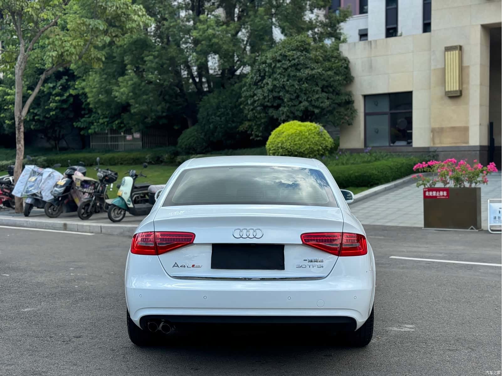 Audi A4L, 2016 16