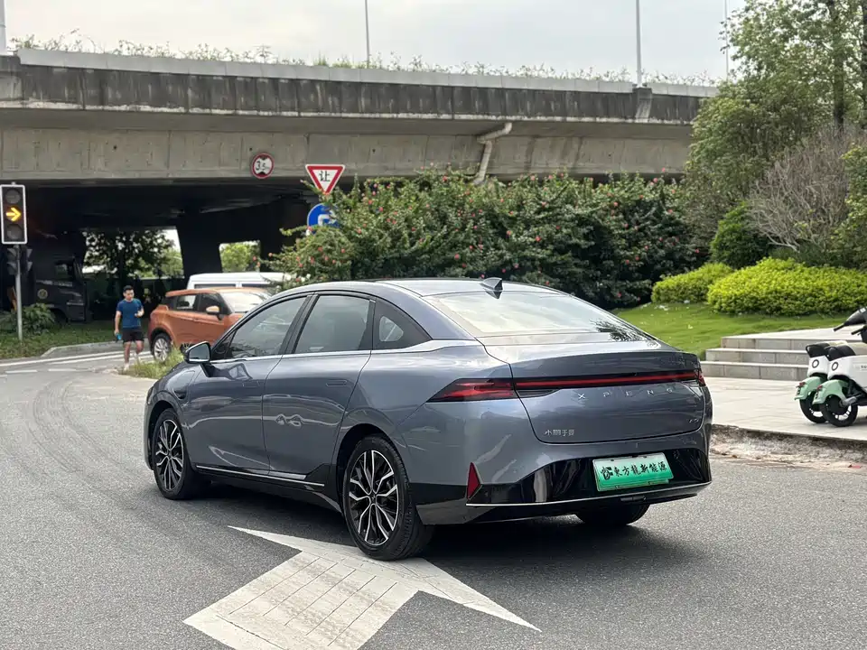 XPENG P5