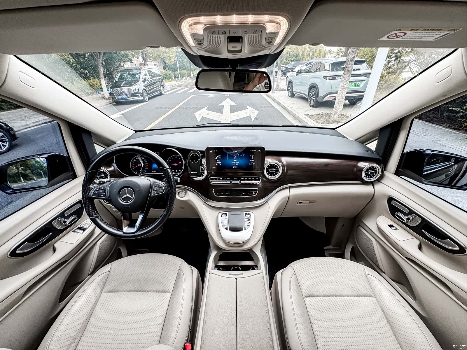 Mercedes-Benz V-Class, 2021 6