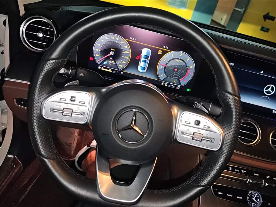 Mercedes-Benz E-class Mercedes-Benz E-class