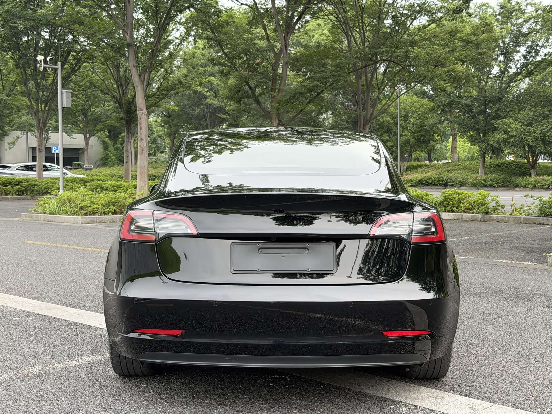 Tesla Model 3, 2021 11