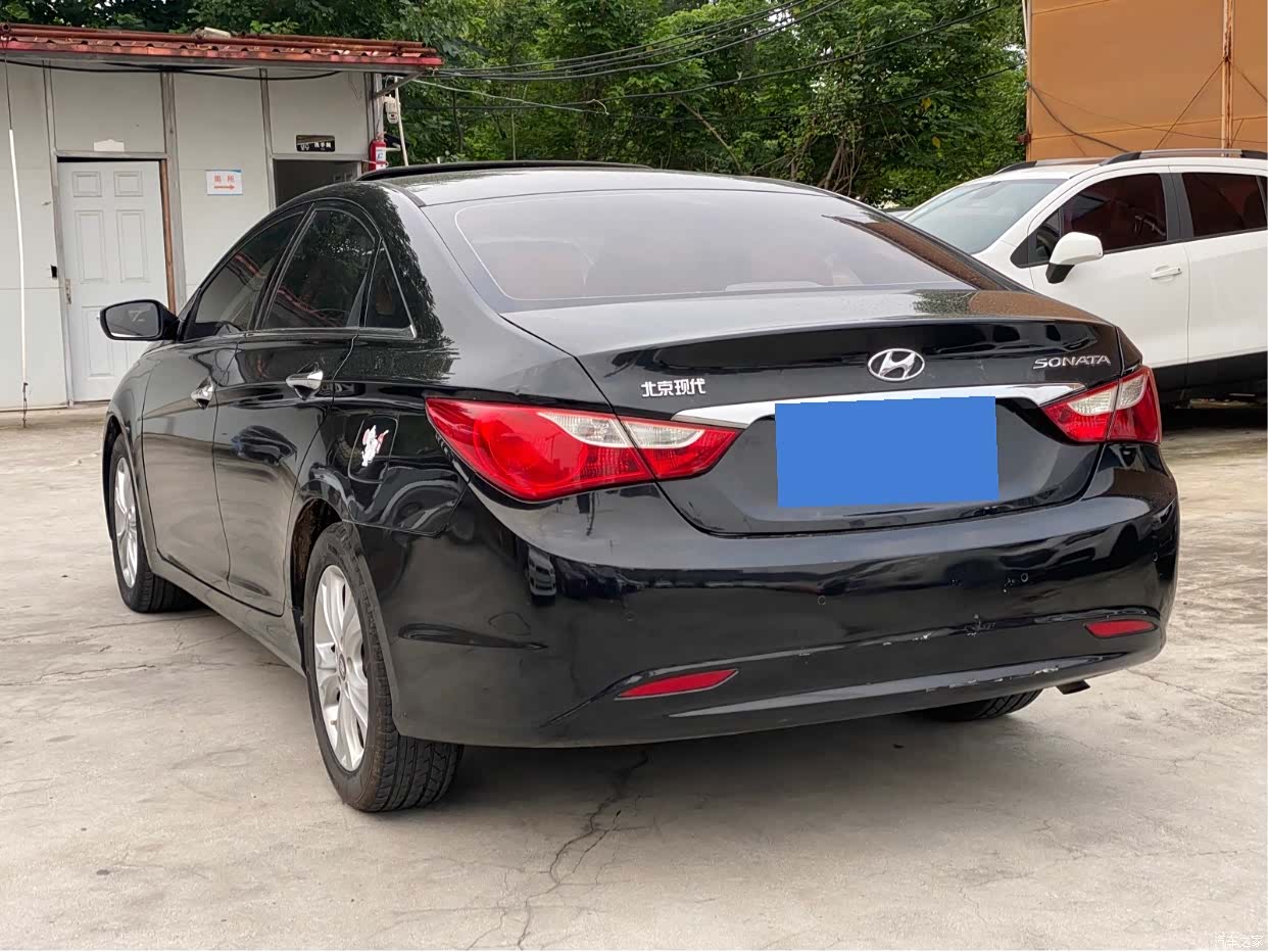Hyundai Sonata, 2011 16