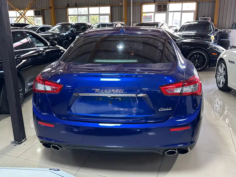 Maserati Ghibli