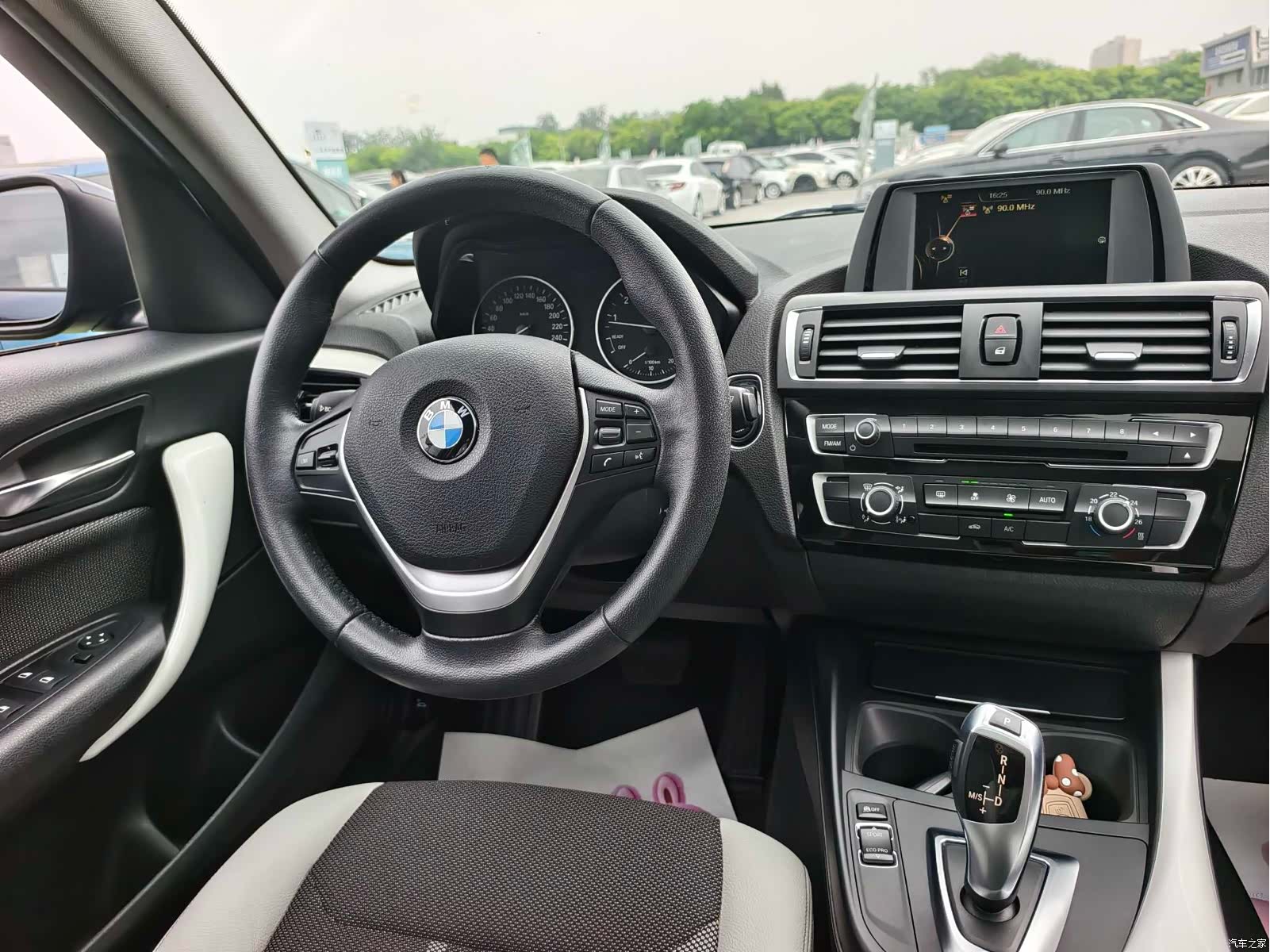 BMW 1 Series, 2015 14