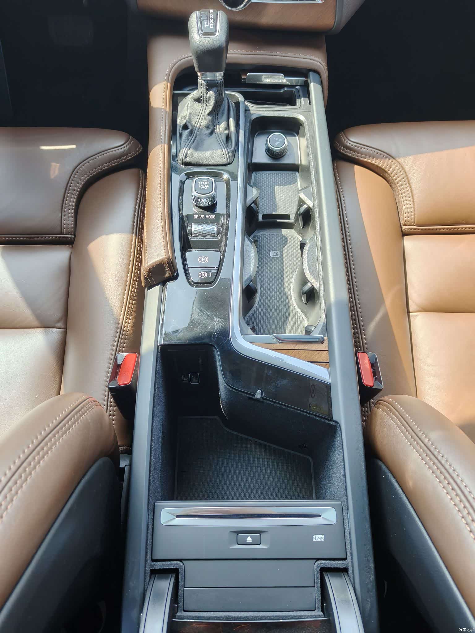 Volvo XC90, 2019 6