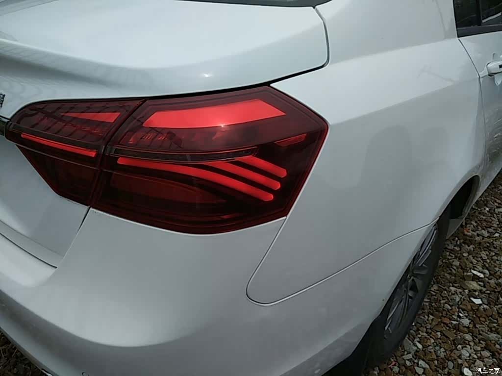 Geely Emgrand, 2019 8