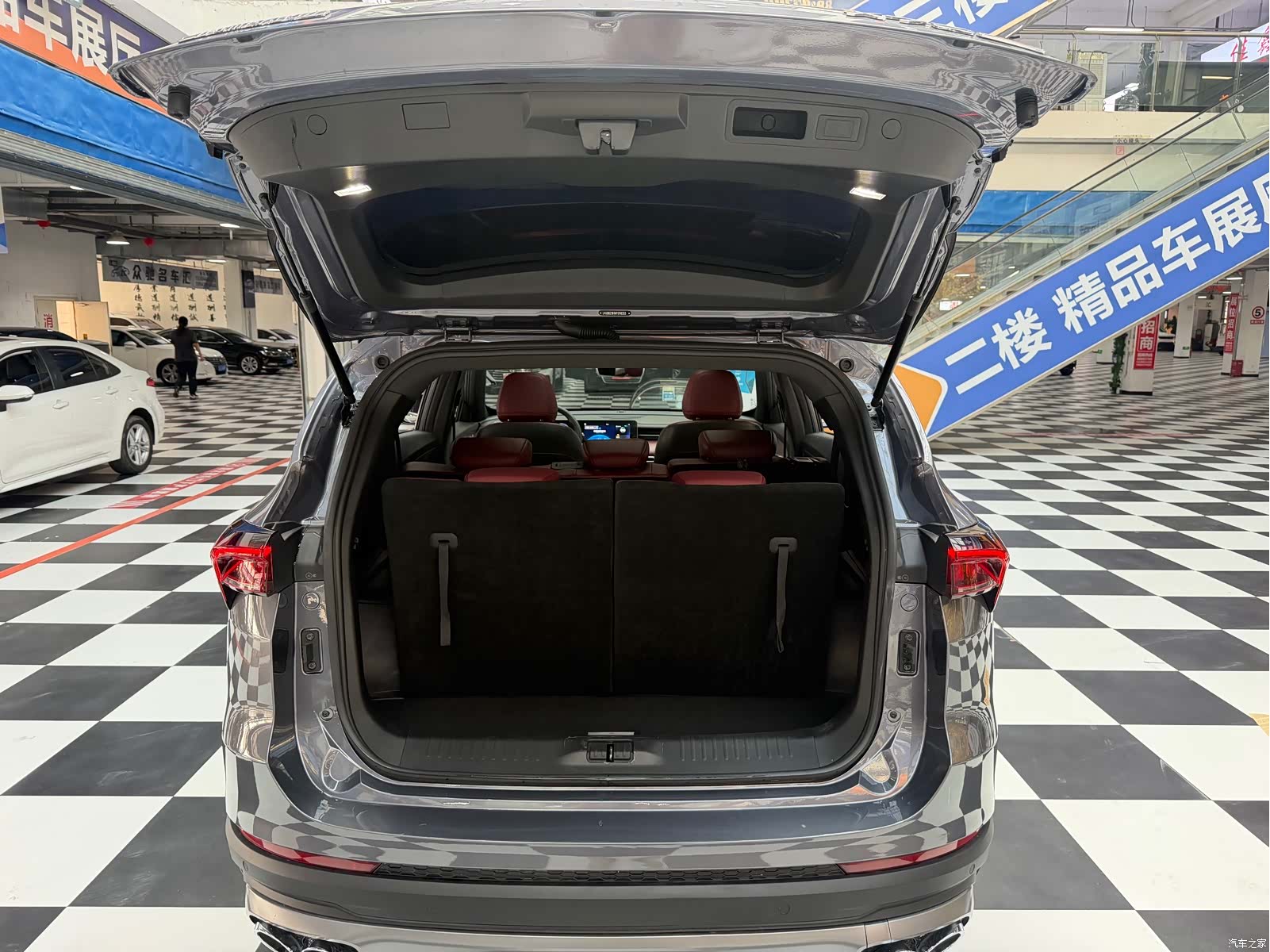 Jetour X70, 2022 18