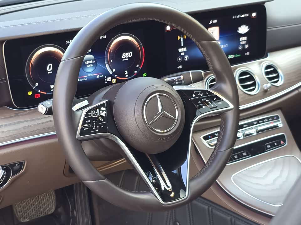 Mercedes-Benz E-class Mercedes-Benz E-class