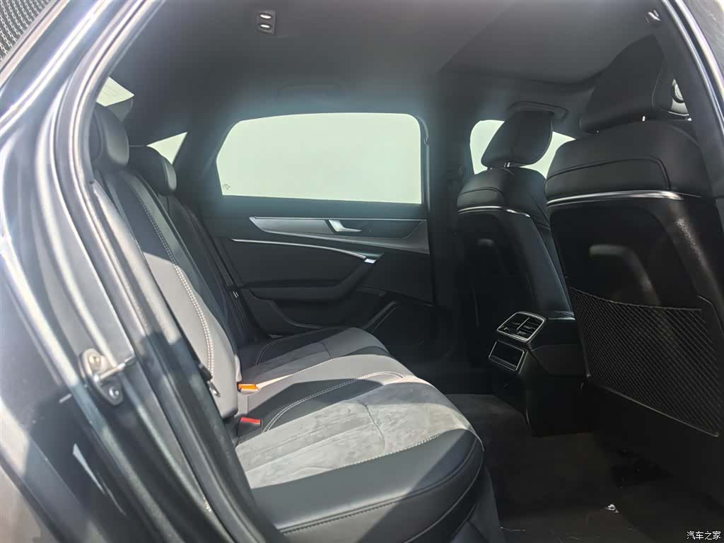 Audi A6L, 2021 10