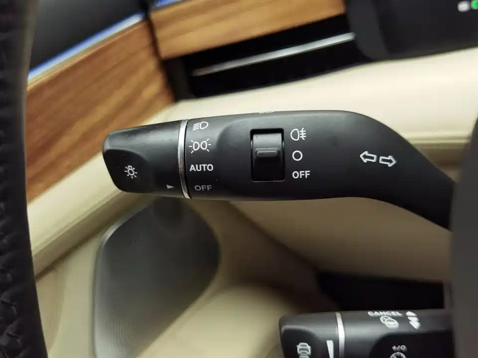 HarmonyOS Ask the world M5