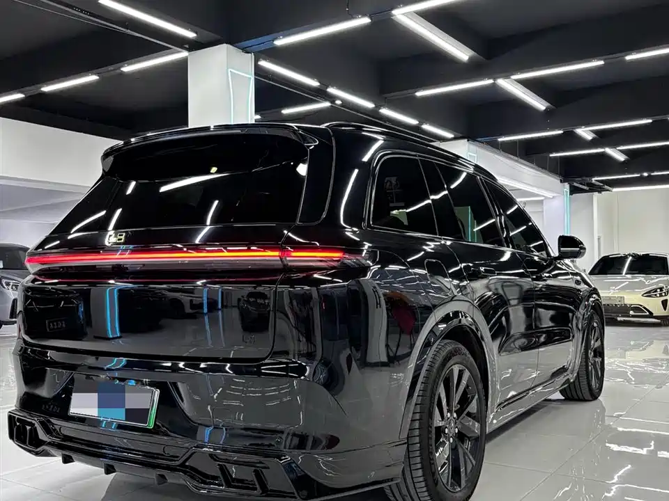 Li Auto Ideal L8