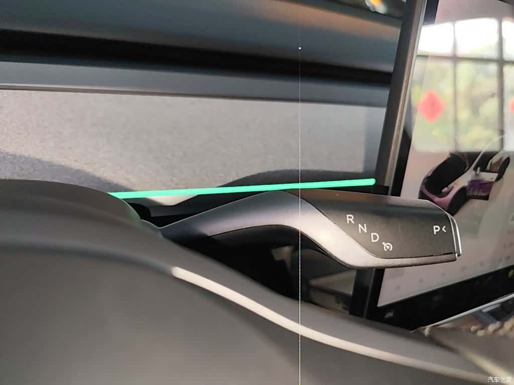 Tesla Model Y, 2024 14