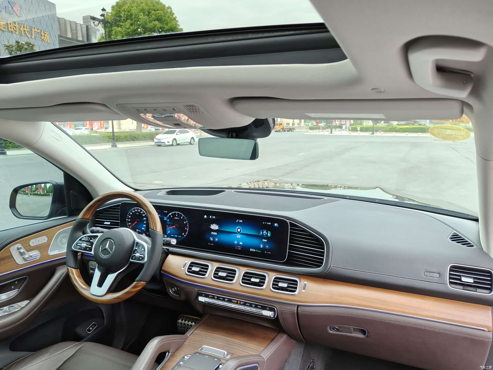 Mercedes-Benz GLS, 2021 19