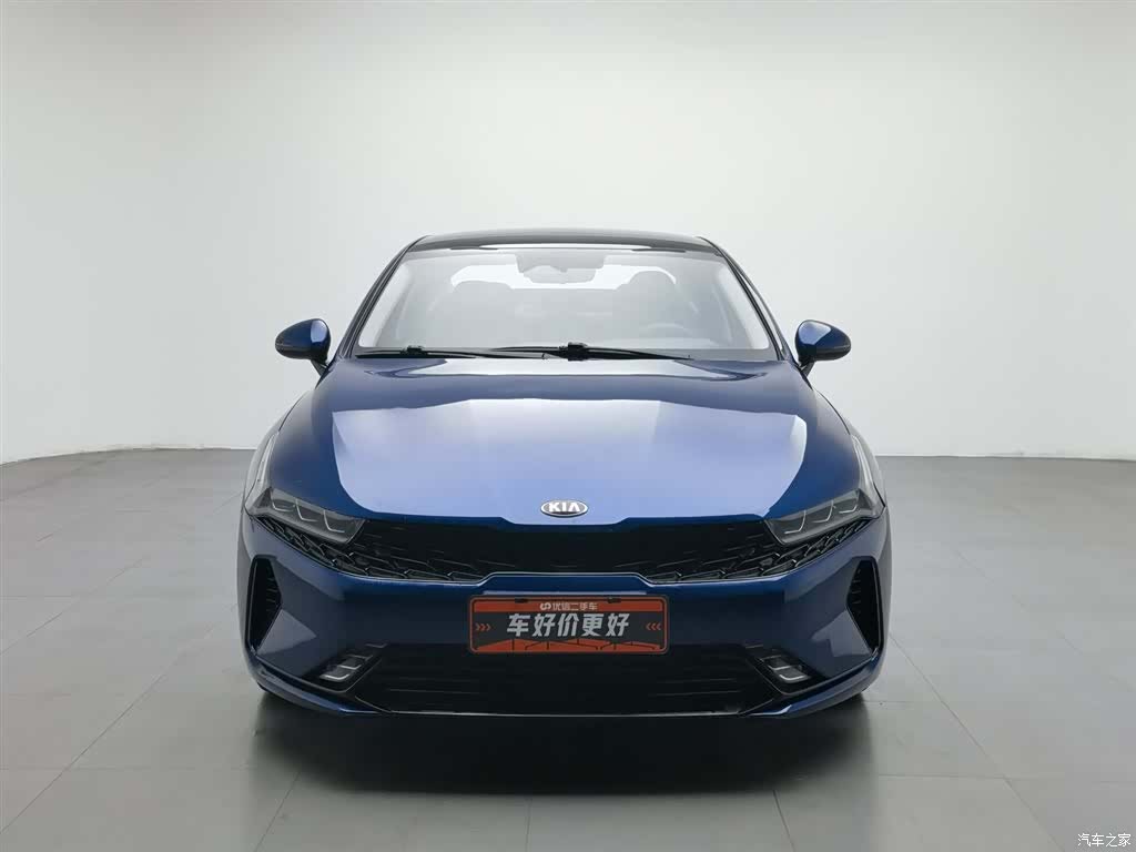 Kia K5, 2020 3