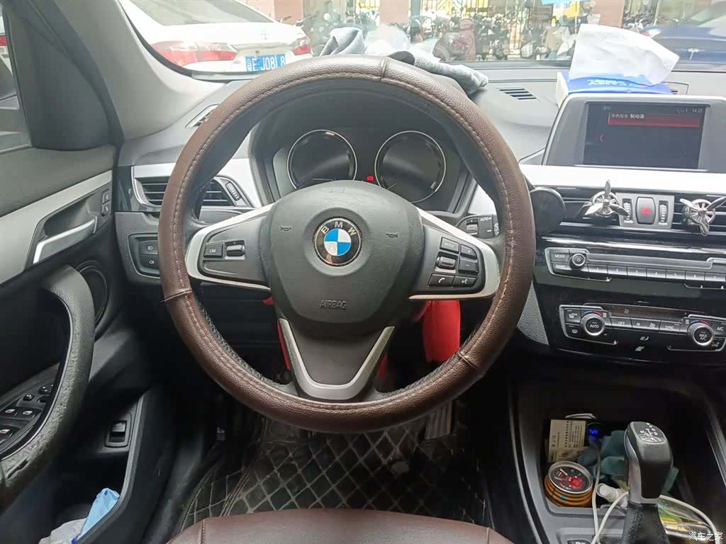 BMW X1, 2018 11