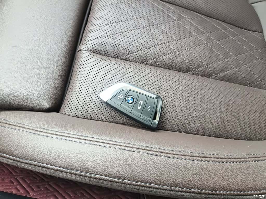 BMW i3, 2024 9