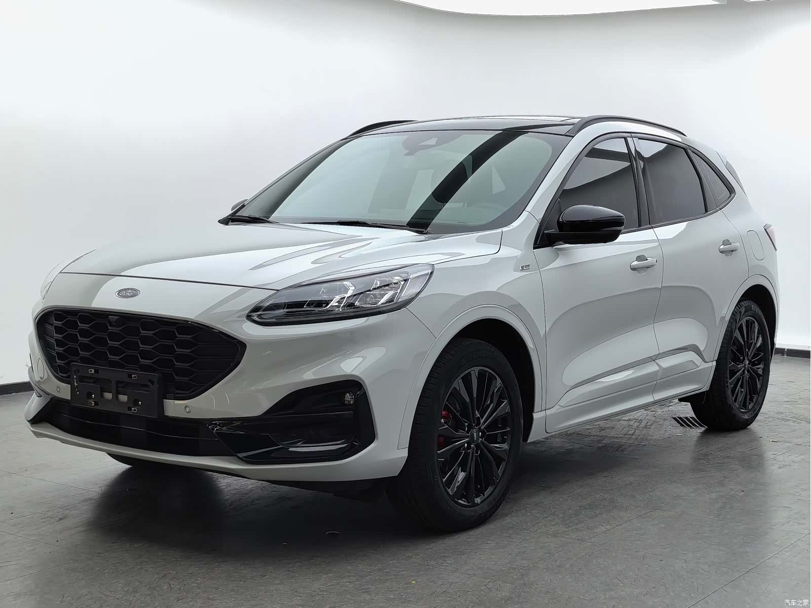 Ford Escape, 2023 1