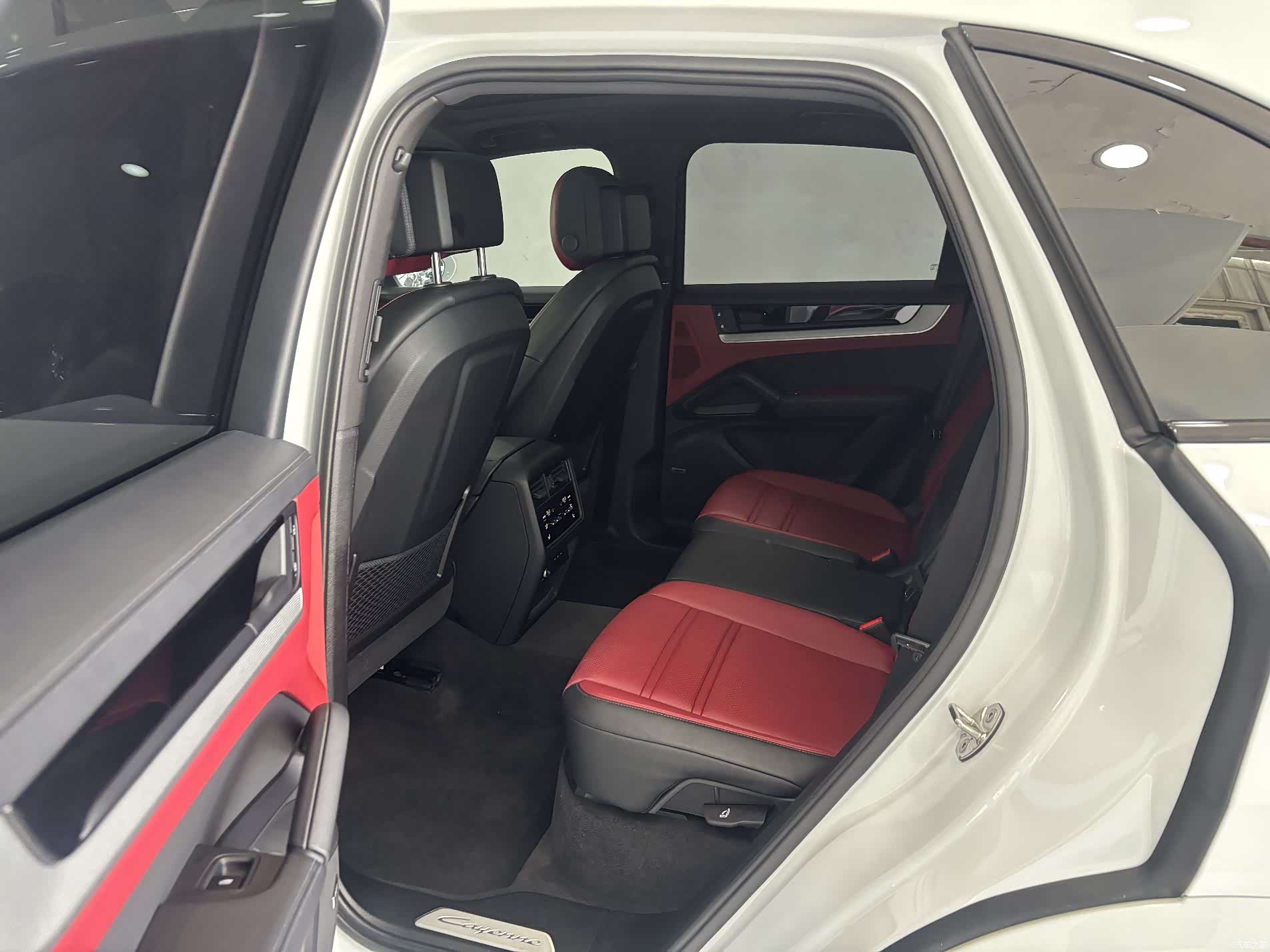 Porsche Cayenne, 2024 22