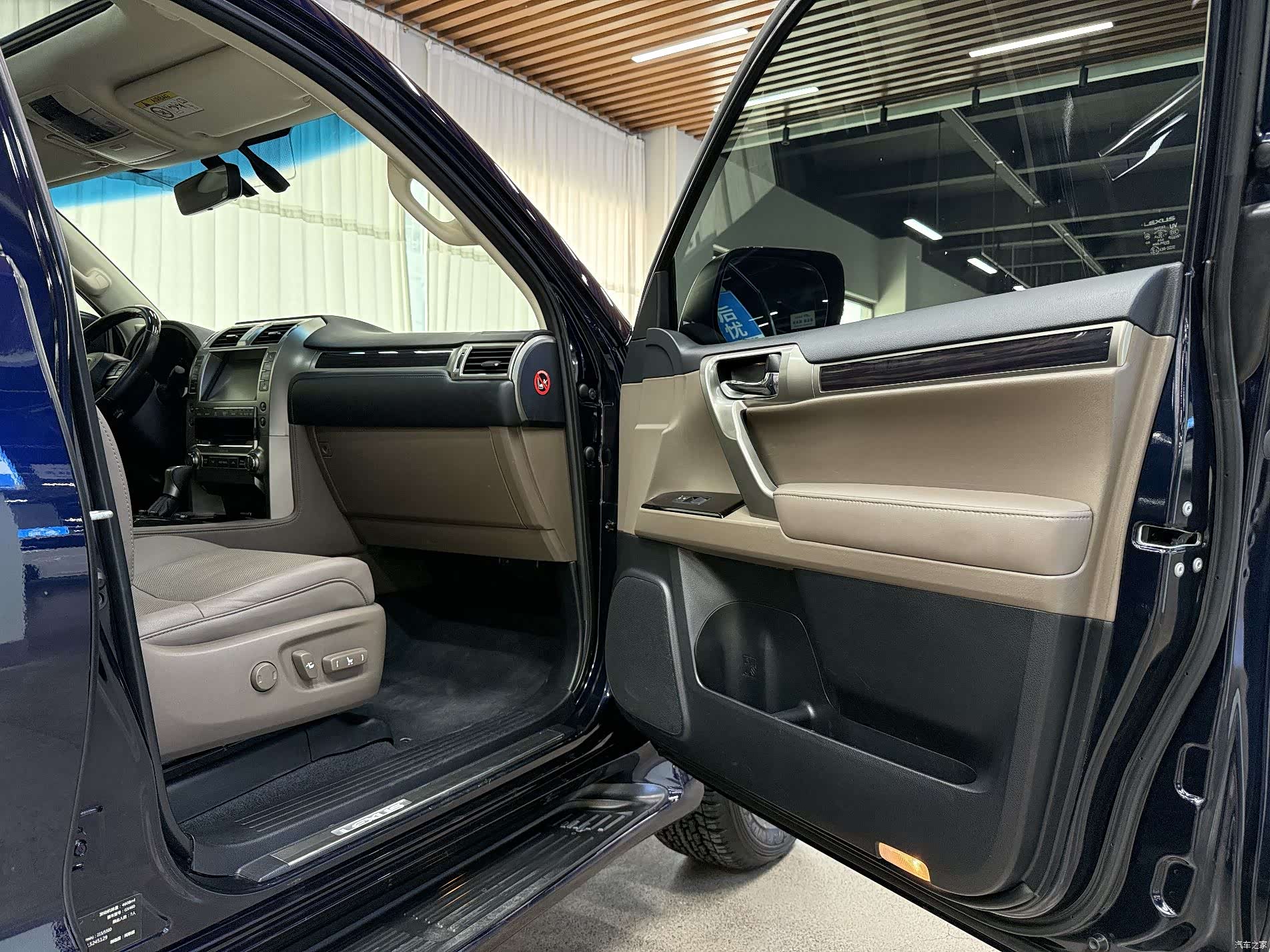 Lexus GX, 2020 7