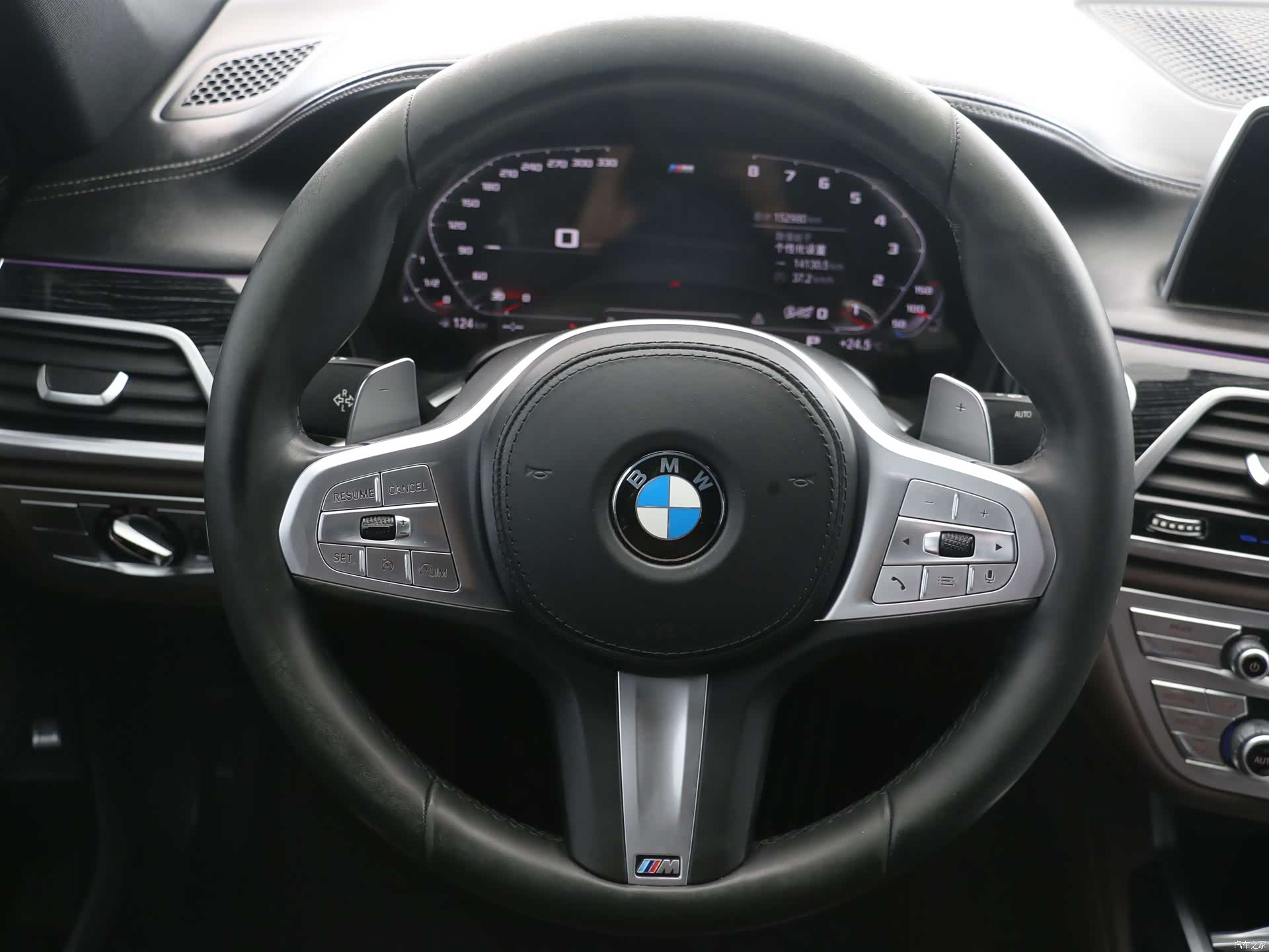 BMW 7 Series, 2019 все фото