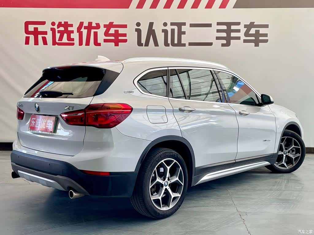 BMW X1, 2018 все фото