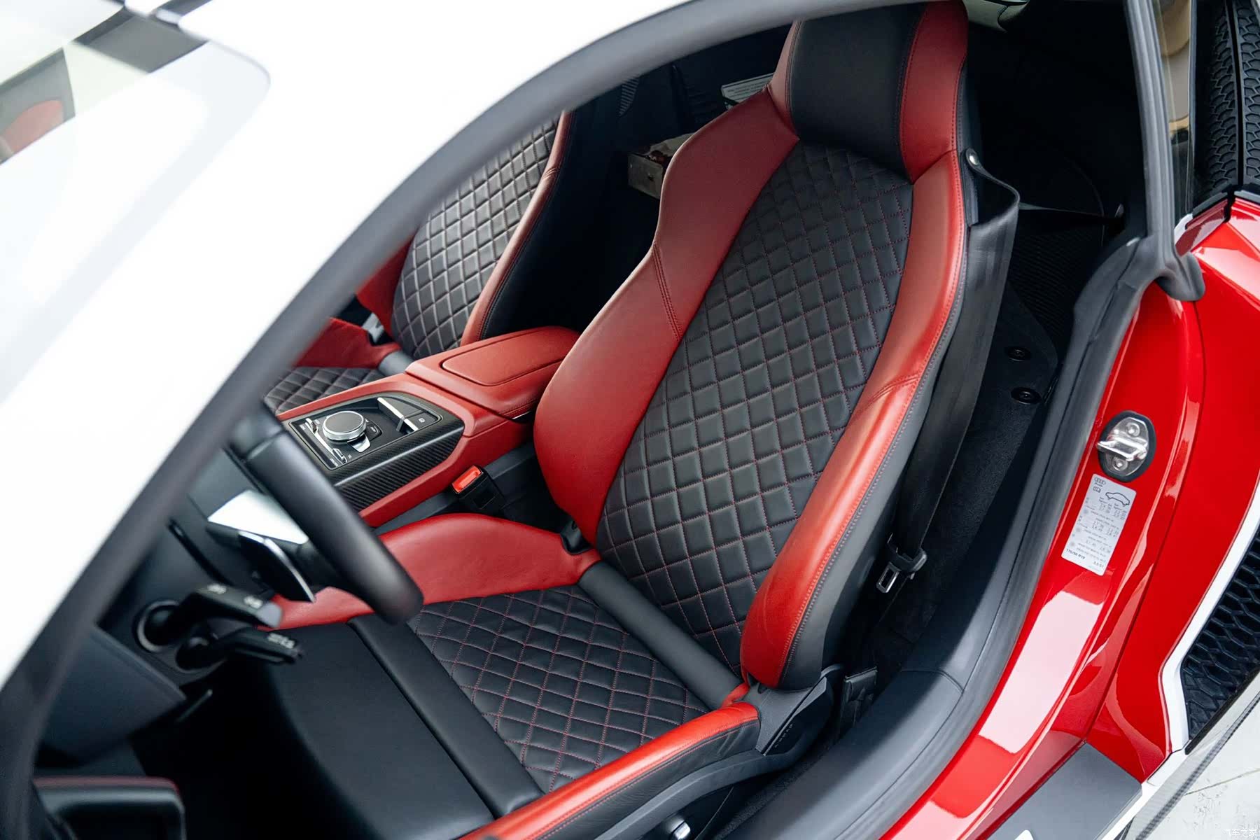 Audi R8, 2018 15