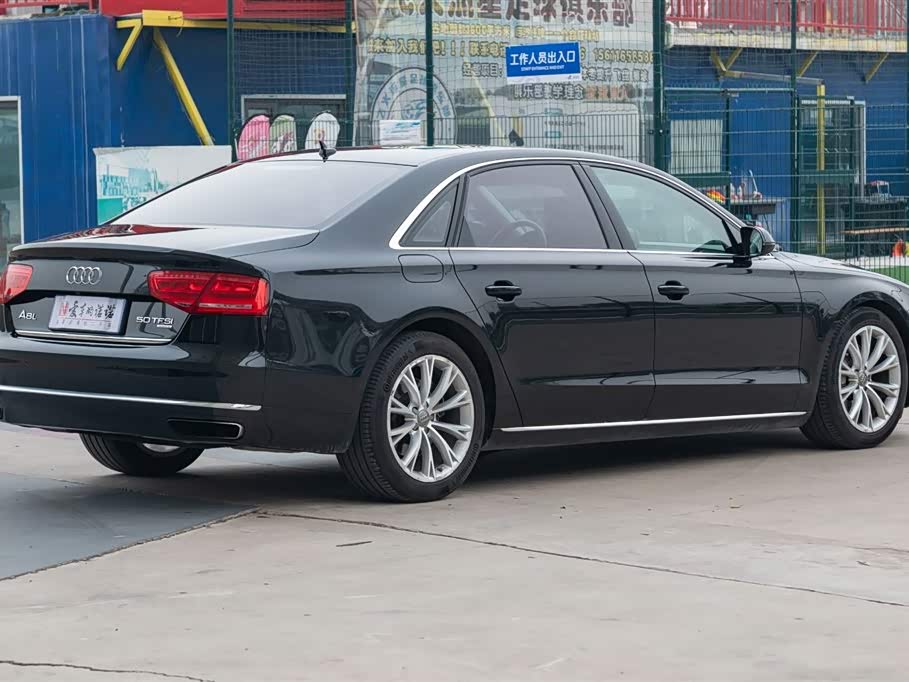 Audi A8