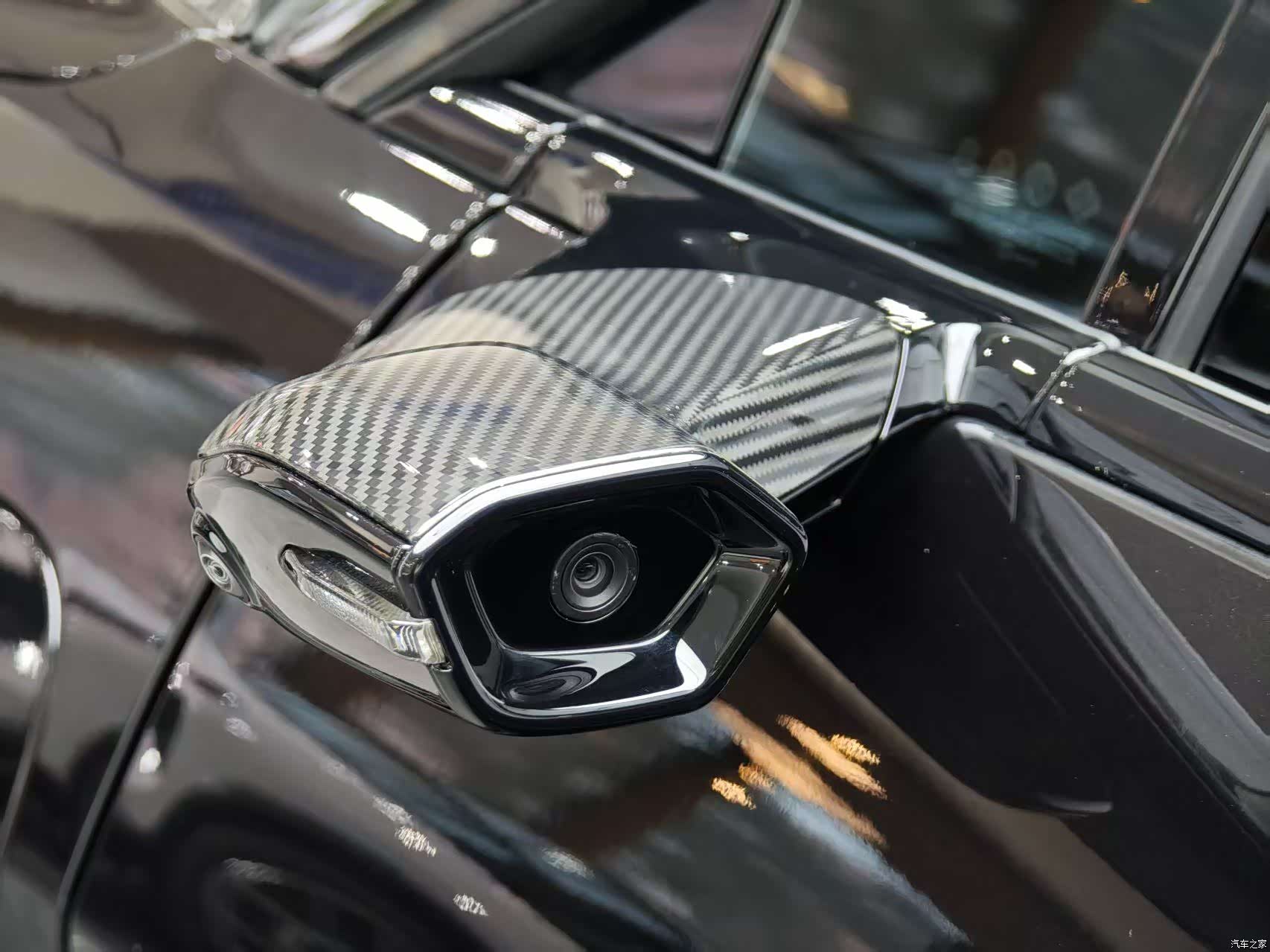 Lotus ELETRE, 2025 14