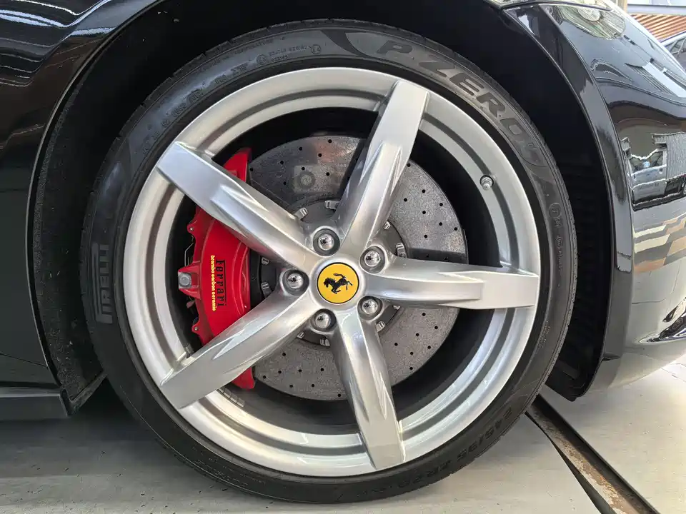 Ferrari GTC4Lusso