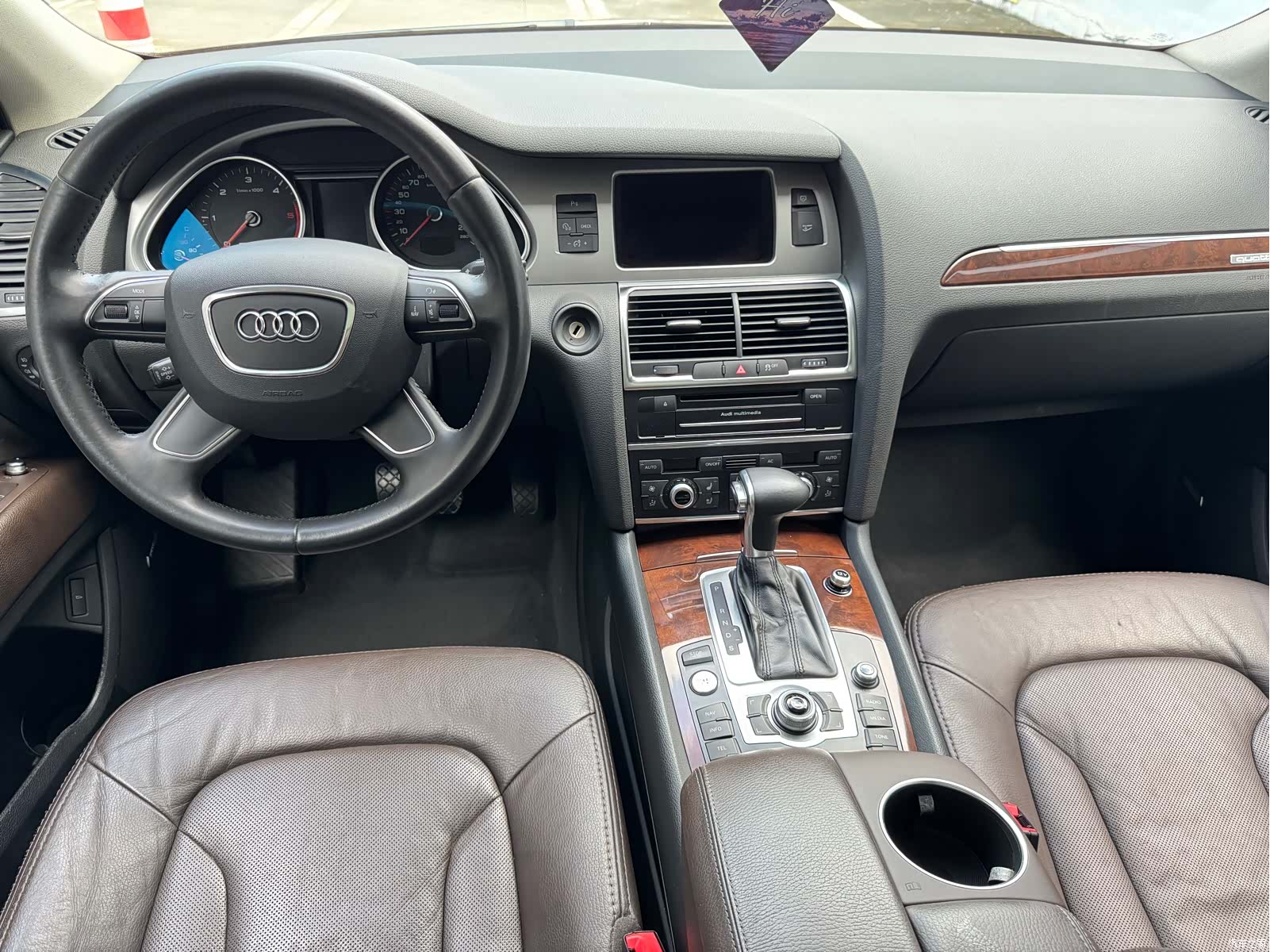 Audi Q7, 2012 6