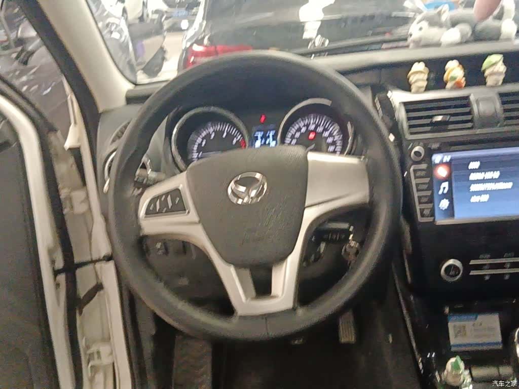 BAIC S3, 2015 11