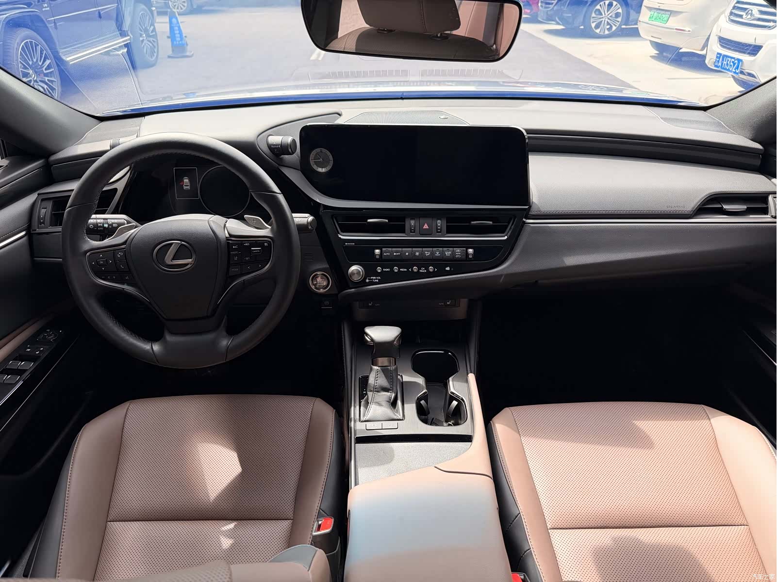 Lexus ES, 2023 19