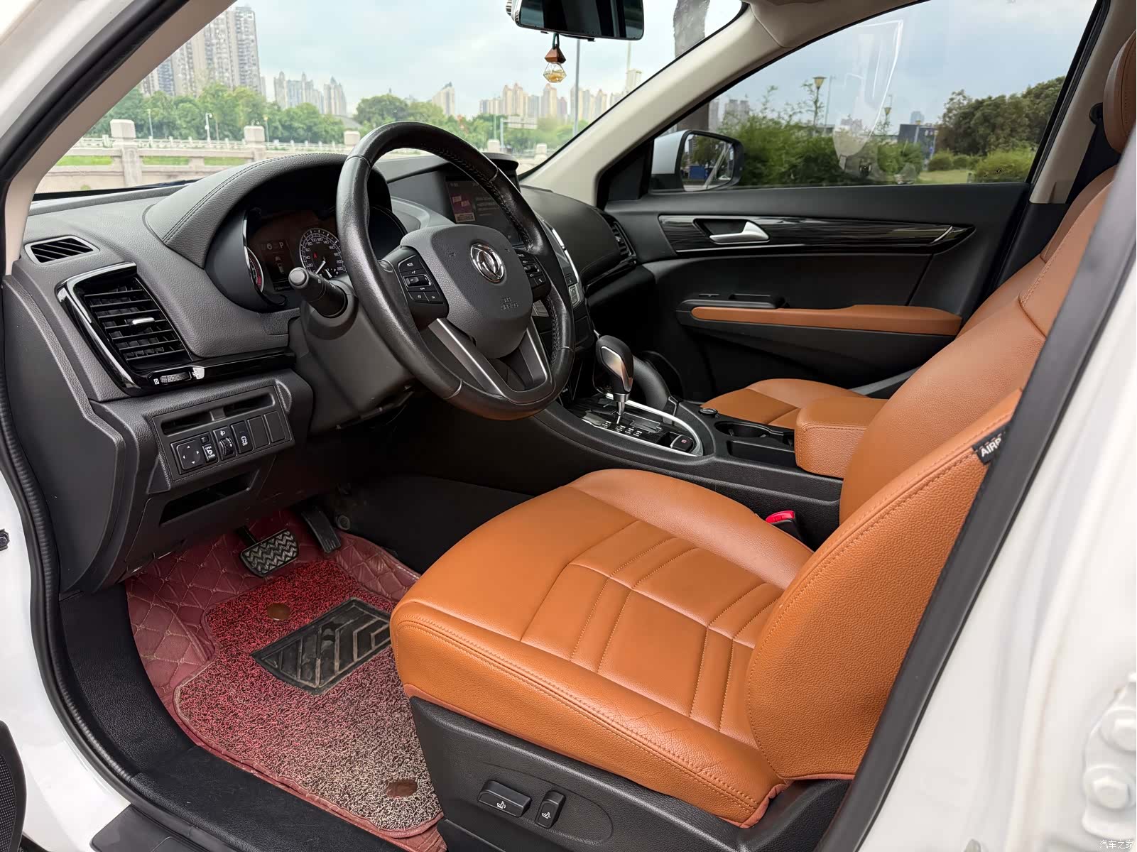 Nissan MX5, 2017 4
