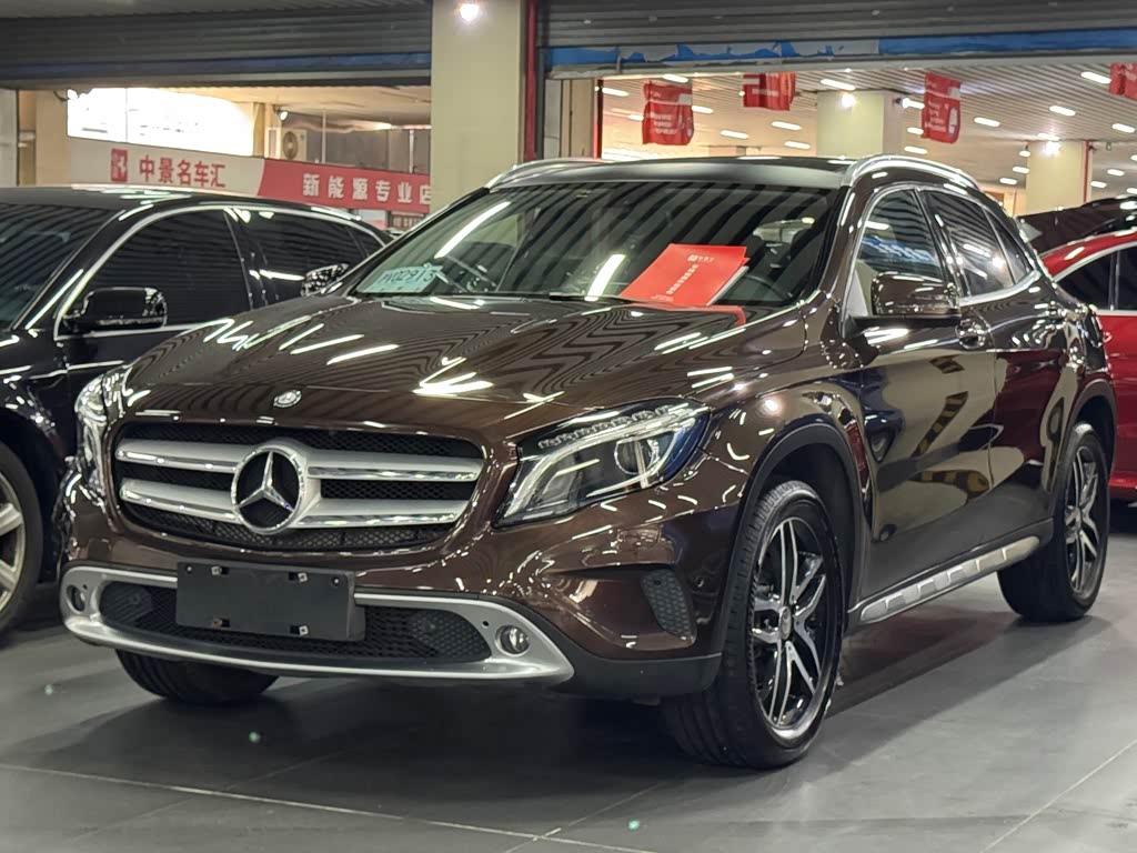 Mercedes-Benz GLA