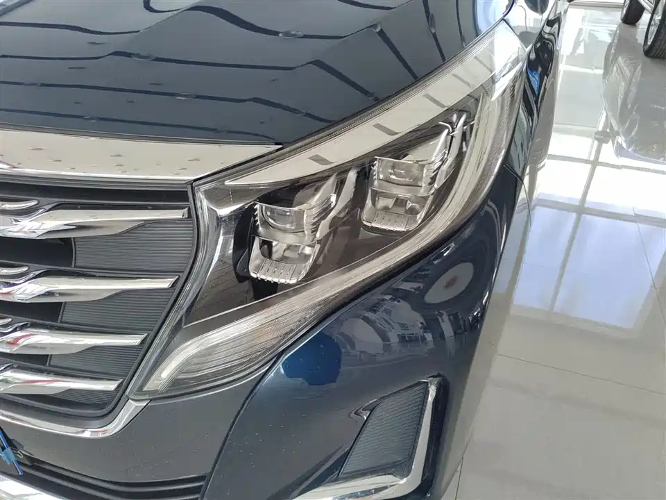 Trumpchi Trumpchi M8