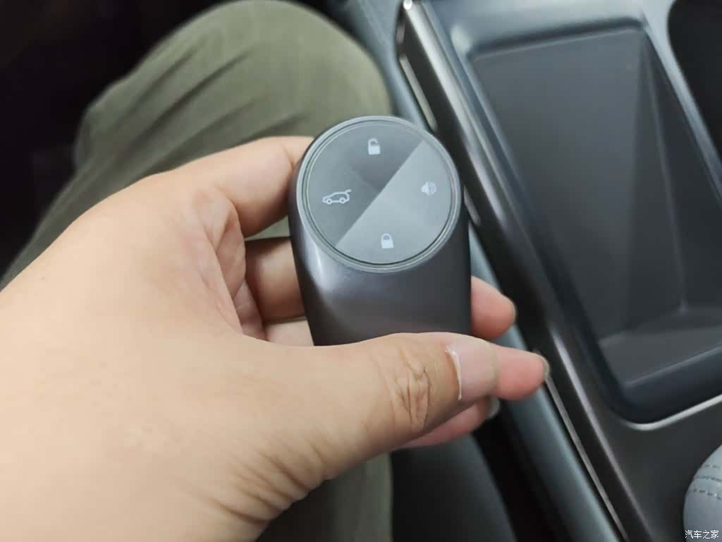 NIO ES6, 2022 9