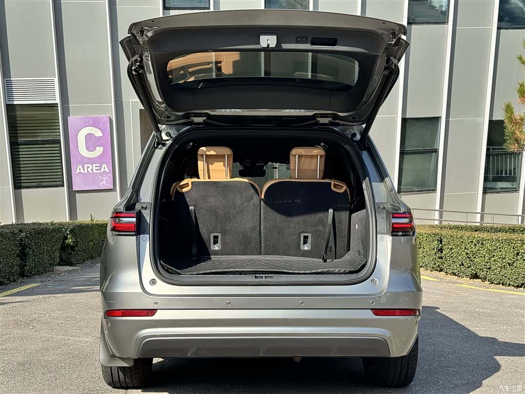 Li Auto ONE, 2021 16
