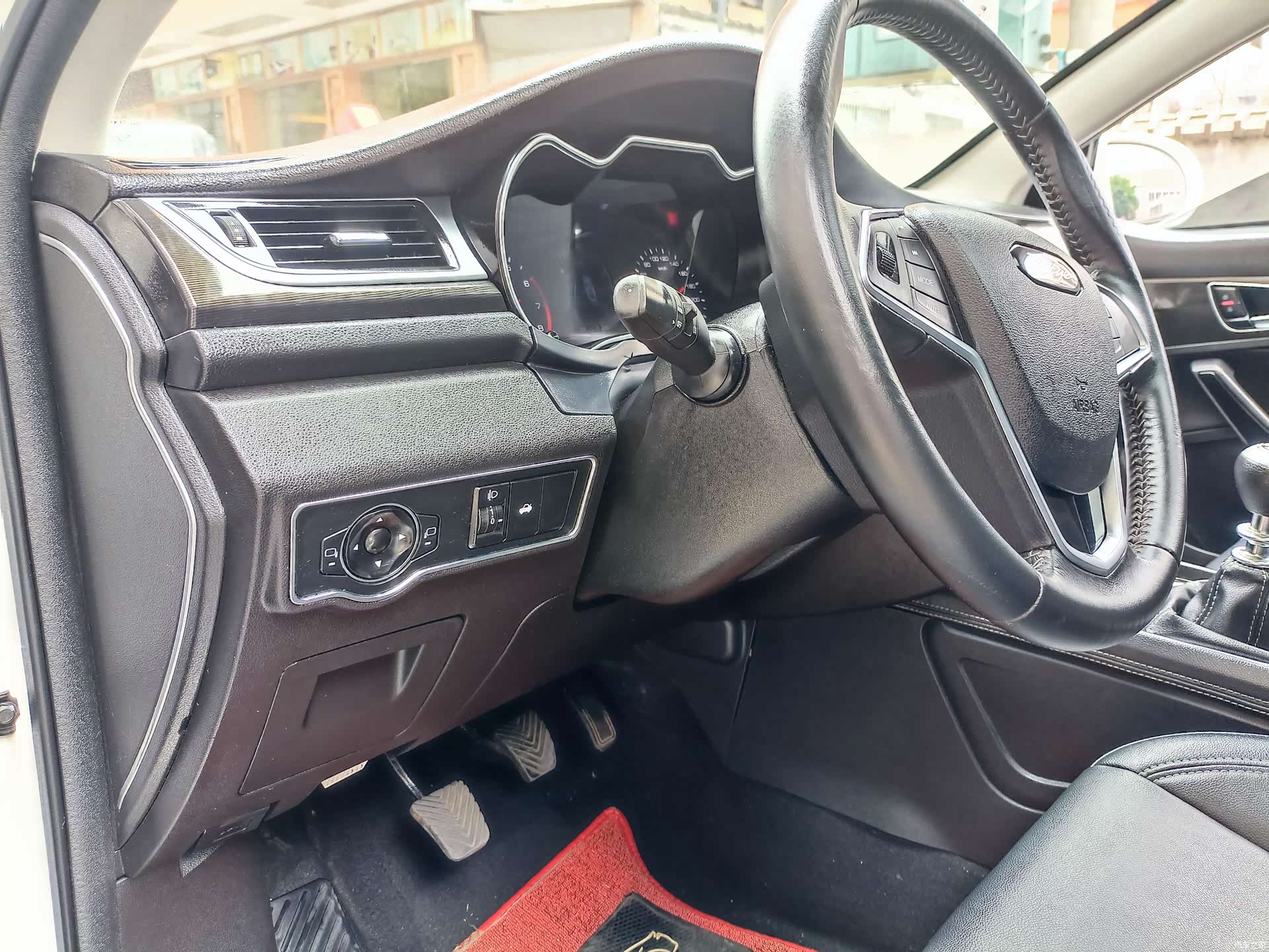 Zotye Z500, 2018 20