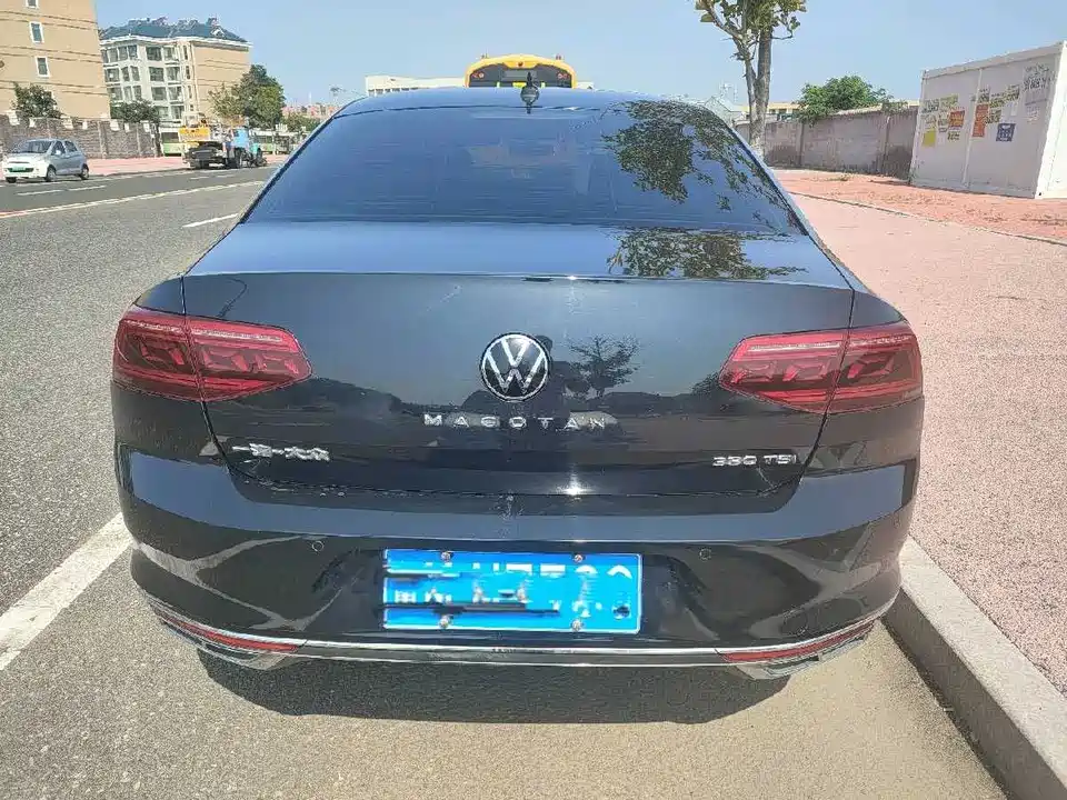 Volkswagen Magotan