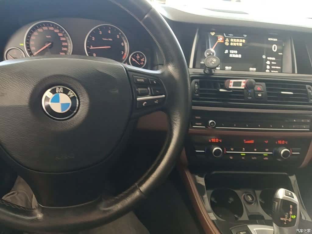 BMW 5 Series, 2016 6