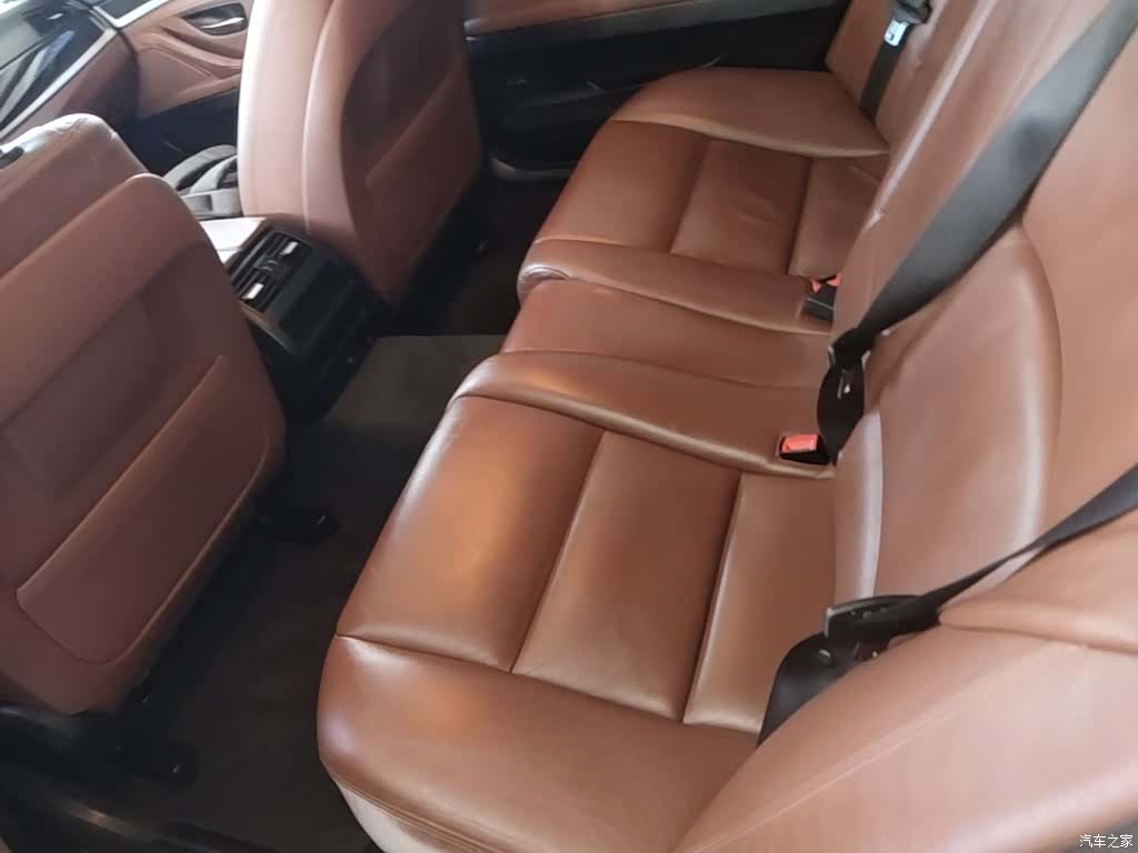 BMW 5 Series, 2016 13